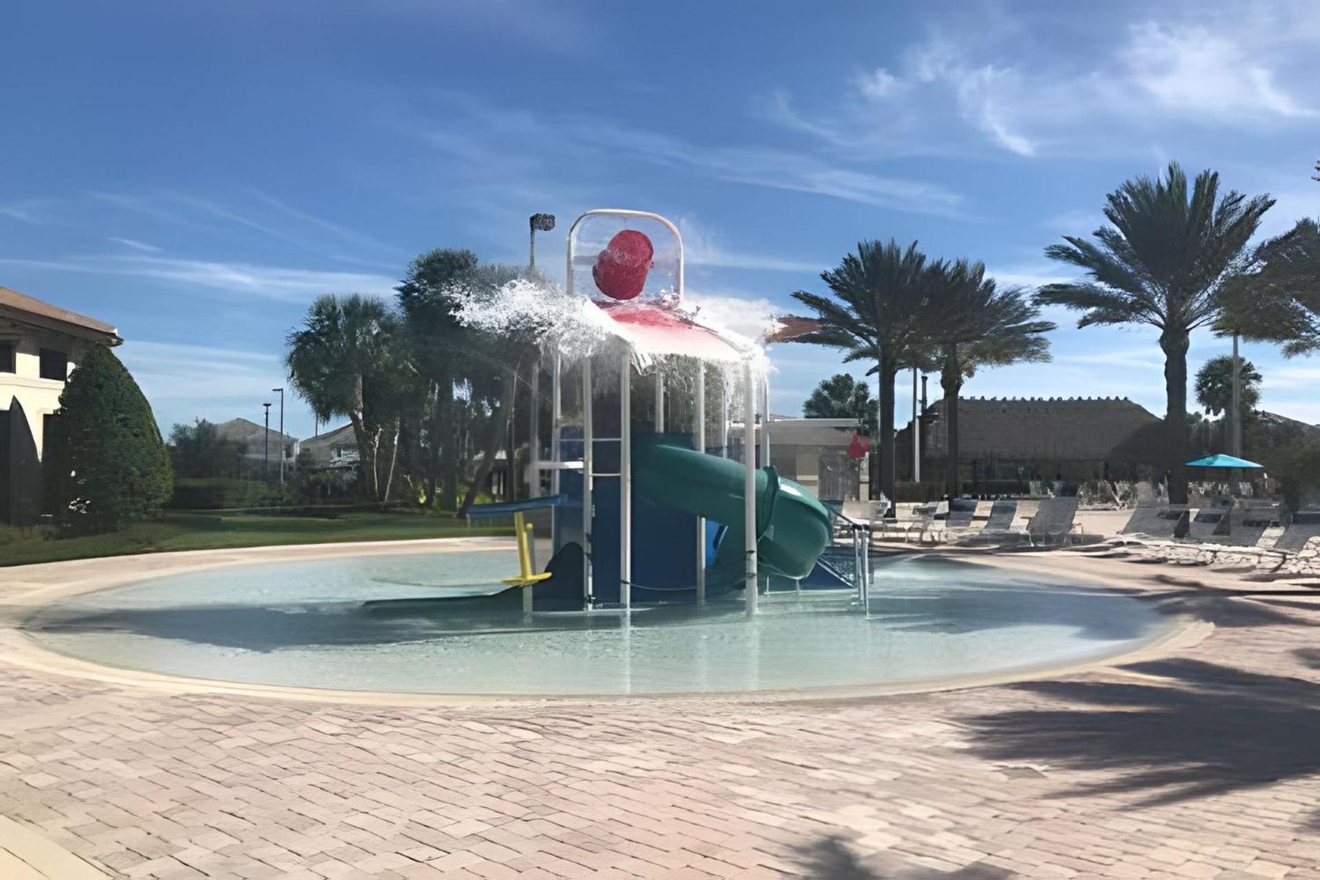 Family Located In A Luxurious Holiday home Kissimmee