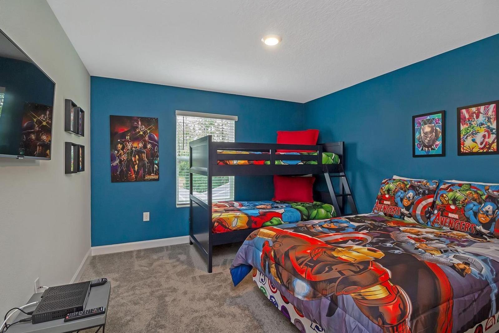 Family Located In A Luxurious Holiday home *