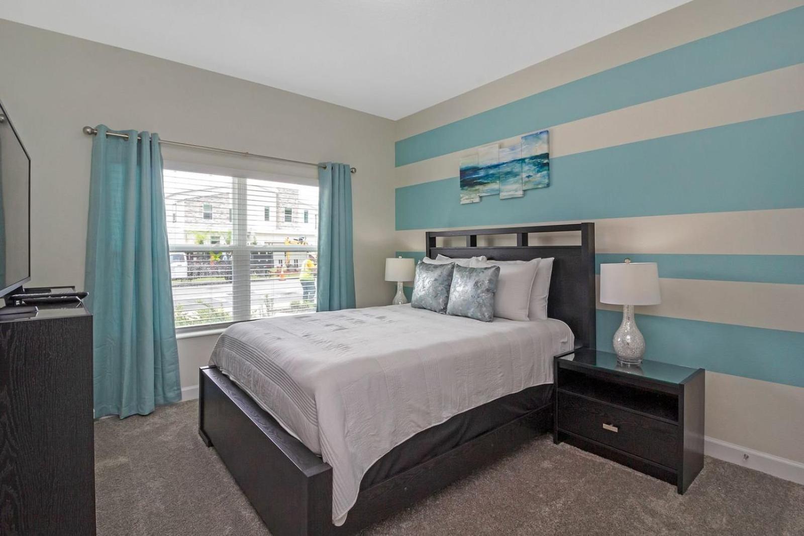 Family Located In A Luxurious Kissimmee